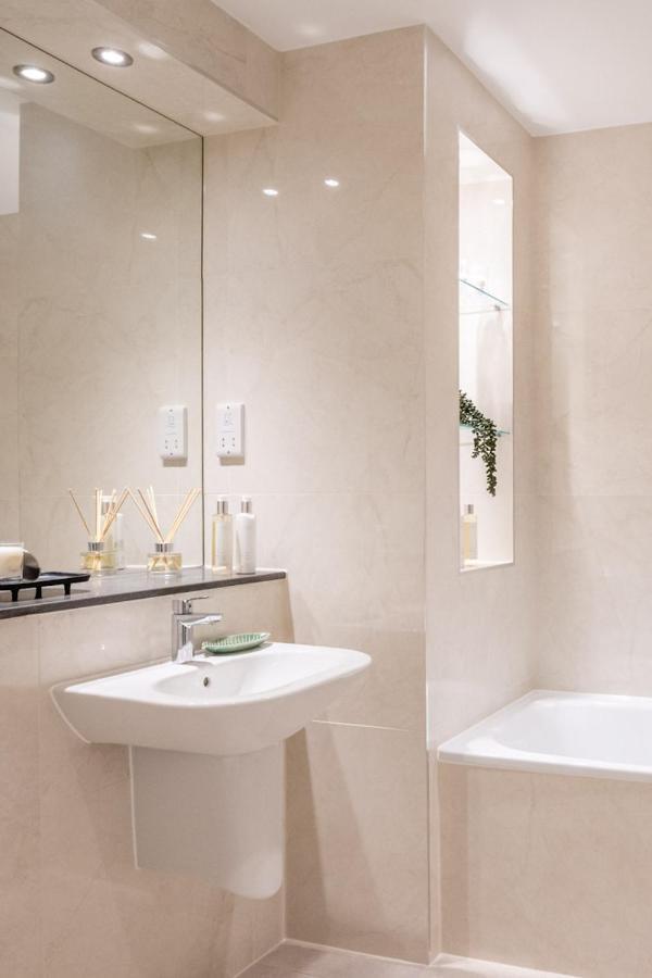 Contemporary Apartments, Wembley - Sk Apartamento Londres